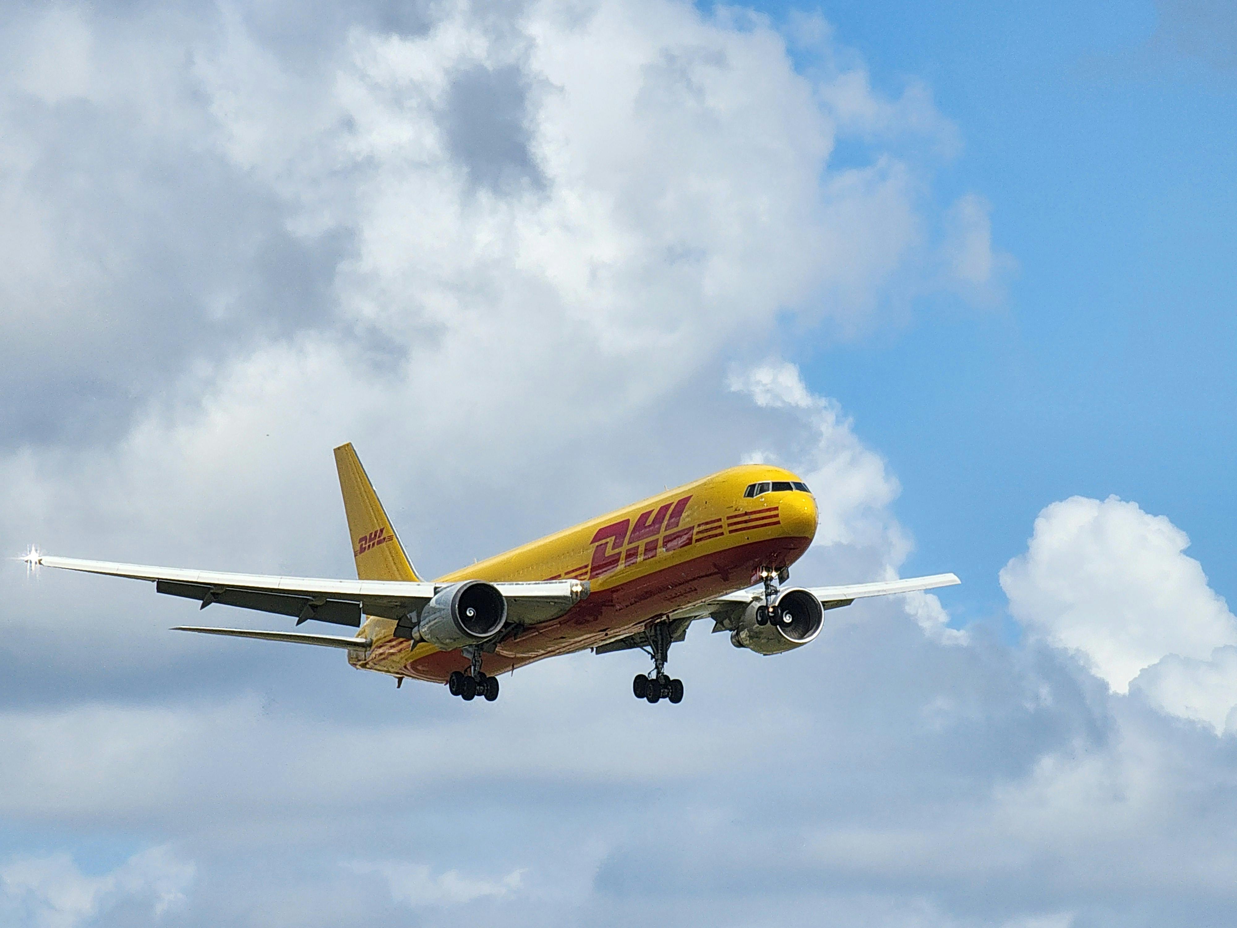 Earn up to 3,700 Bonus Miles With These New Airline Shopping Portal Bonuses — Photo by Crystal  vega on Pexels