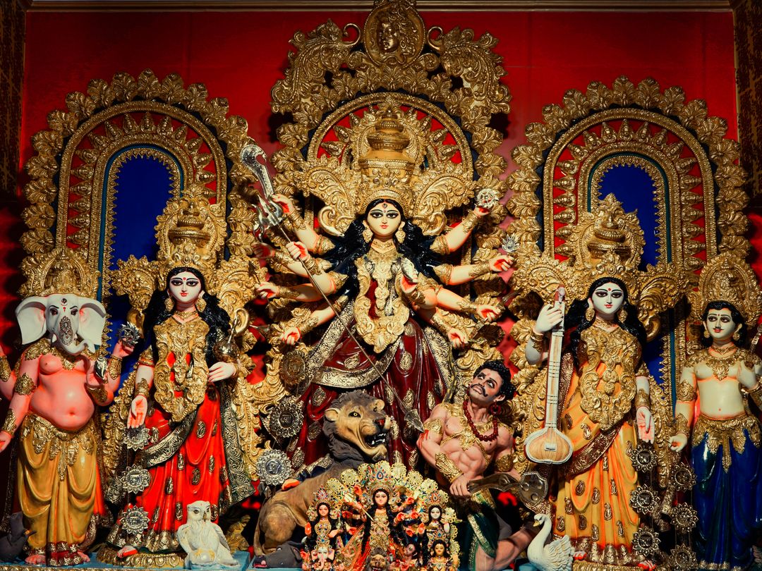 Intricate Durga Puja idol display in Kolkata