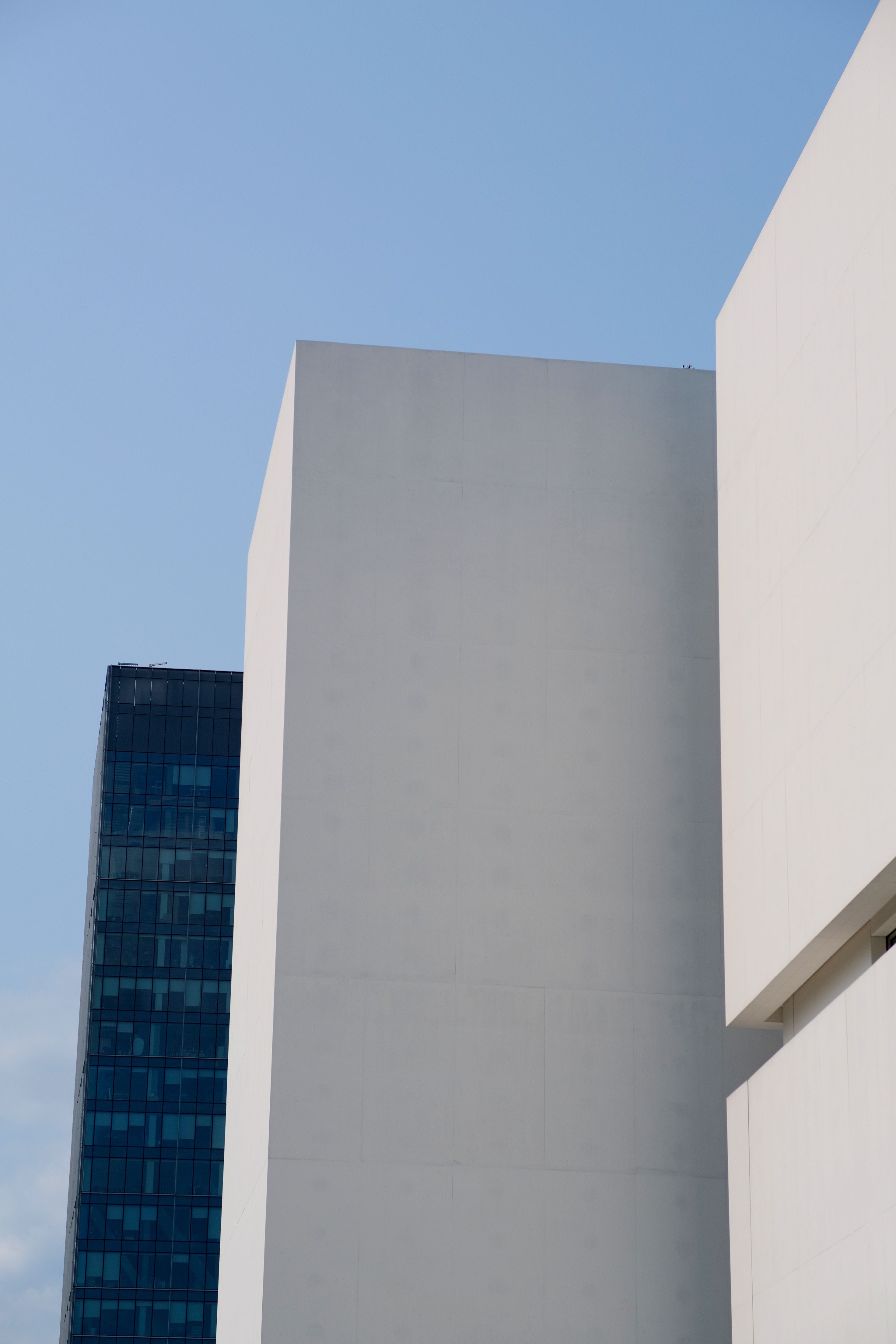 Picture of Modern Minimalist Urban Architecture · Free Stock Photo
