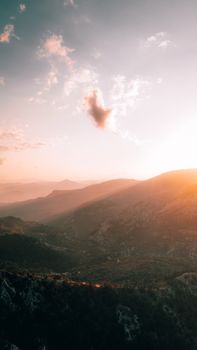 Breathtaking aerial view of a sunset over the mountains in Isparta, Türkiye.