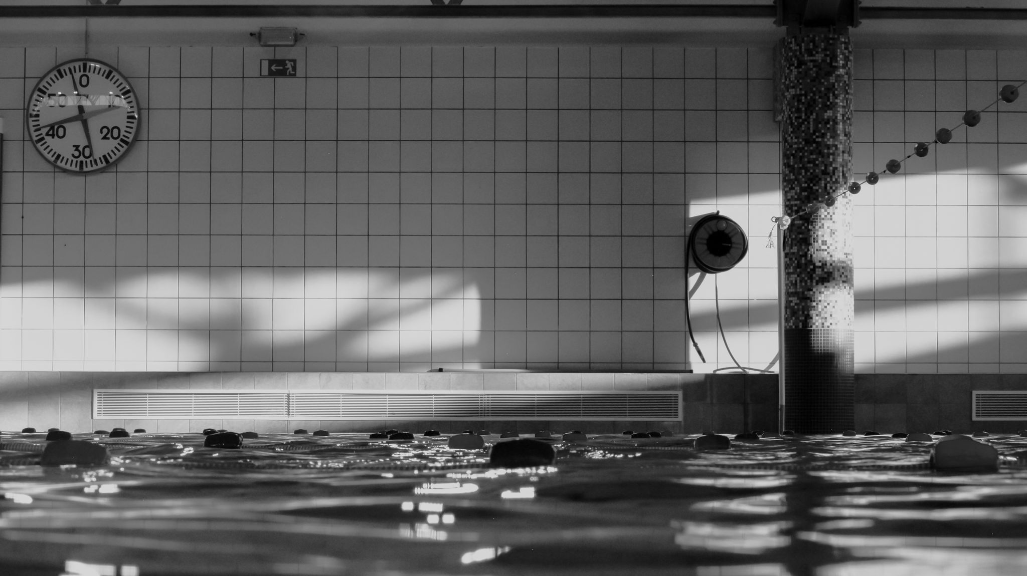 Buitenzwembad blijft gesloten ondanks 35 graden