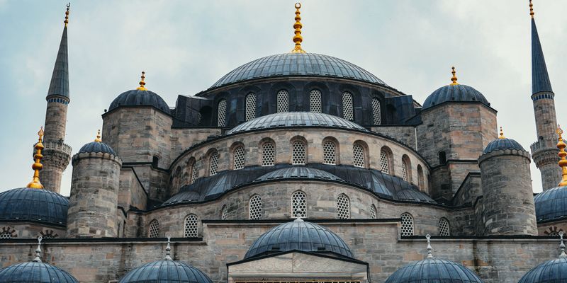 Cúpulas de la Mezquita Azul, en Estambul