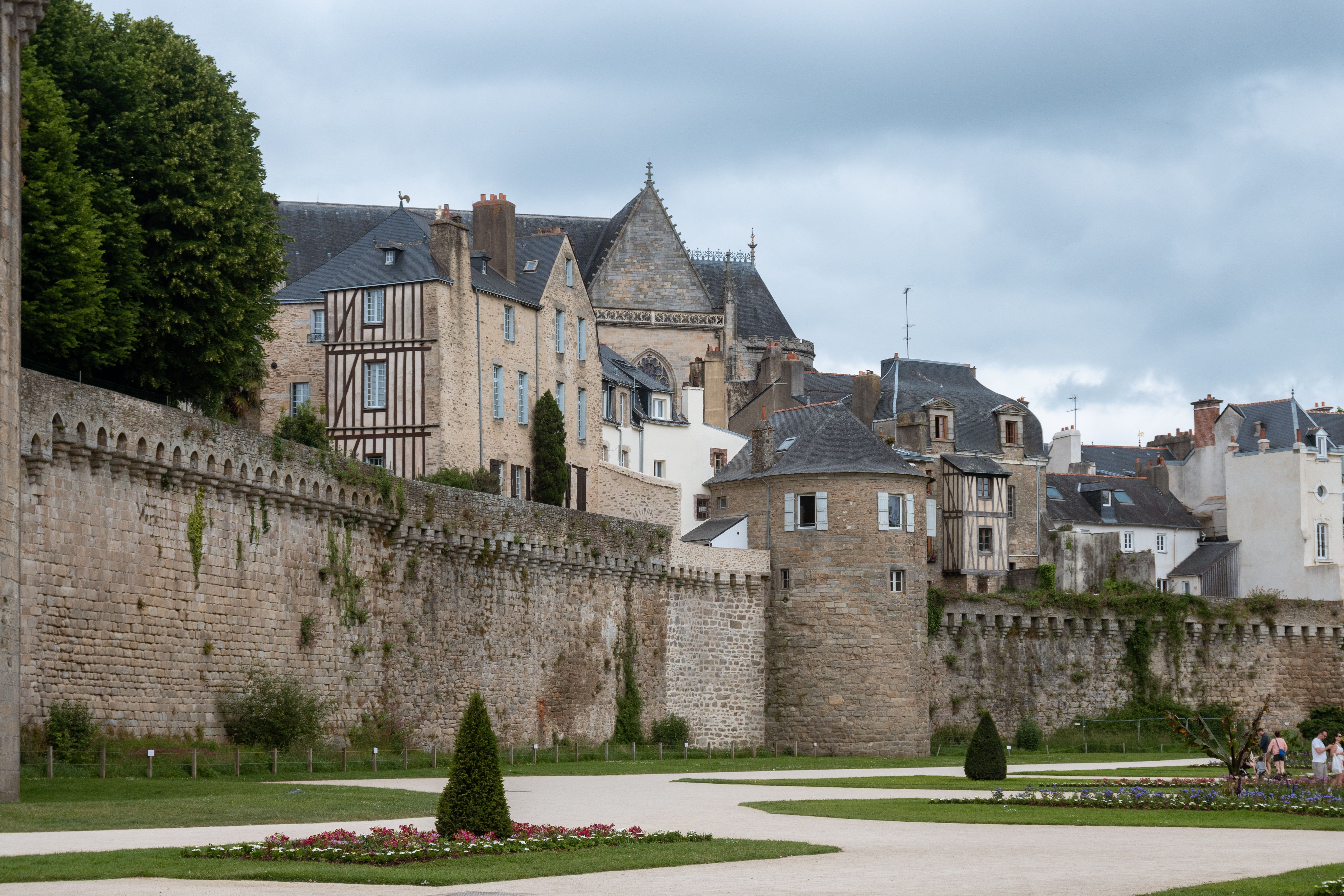Remparts et architecture historique de Vannes en Bretagne