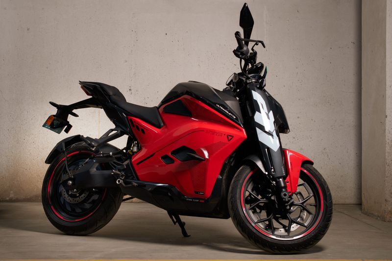 VinFast Rolls Into Indonesia With Three Battery-Swap Electric Motorcycles — EV