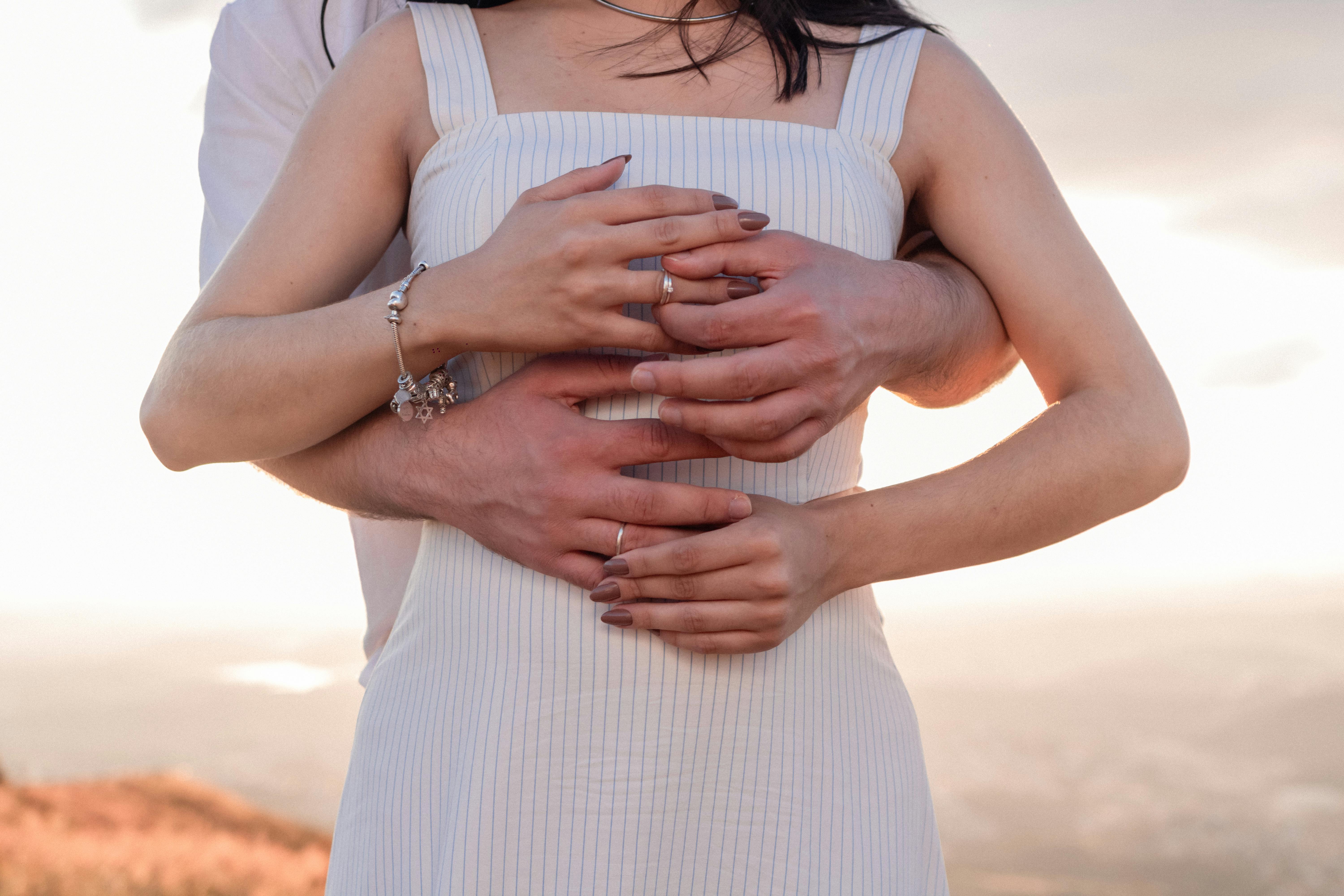 Enhance Your Romance with the Power of Aromatherapy