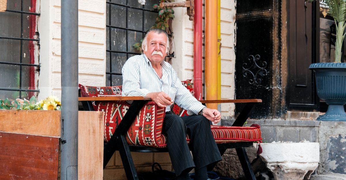 Ποια είναι τα πρώτα σημάδια της ουρικής αρθρίτιδας στο πόδι;