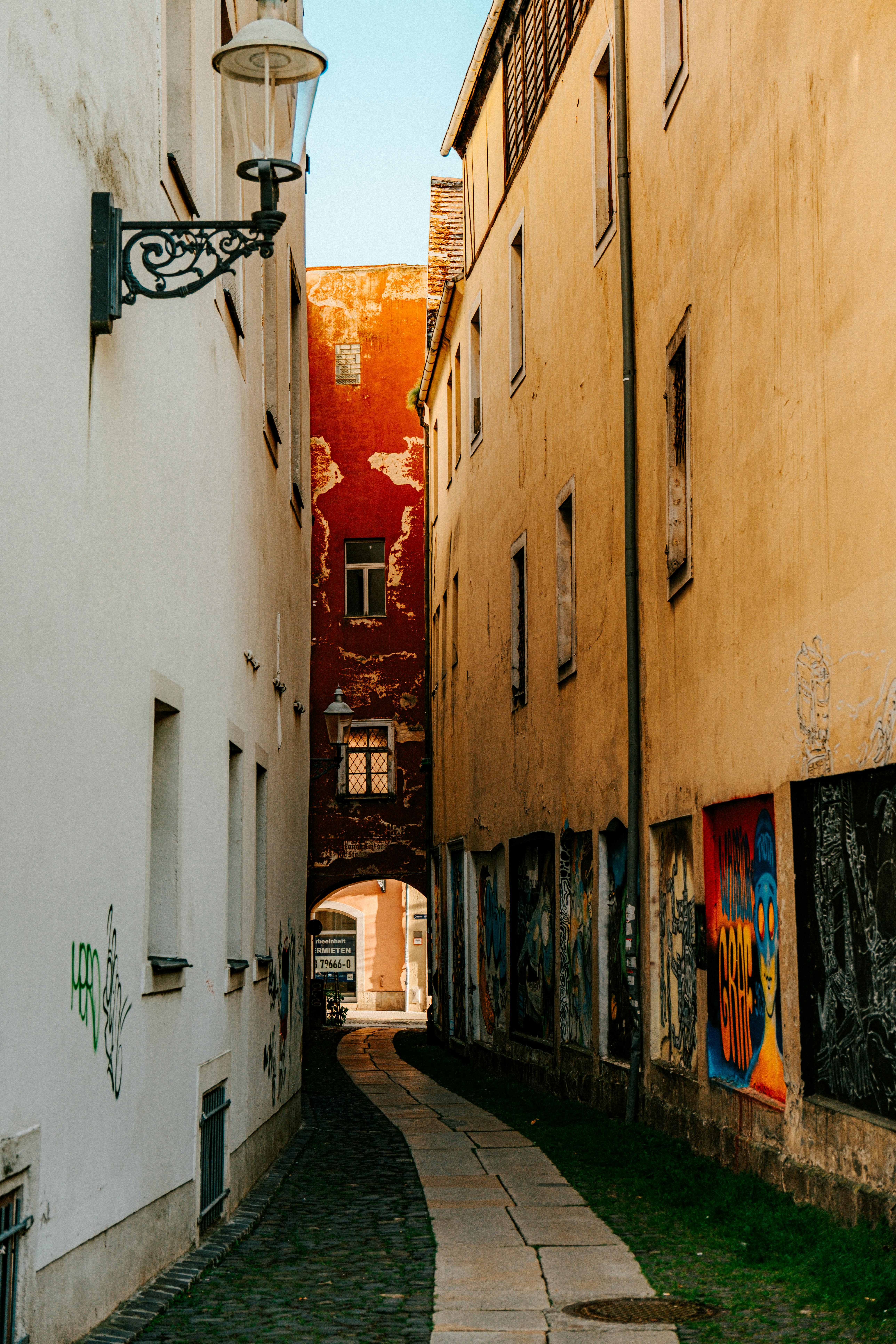 Bristol Map: Discover Hidden Gems and Explore the City Like Never Before! 5 Navigate Bristol’s Artistic Side: Explore 7 Hidden Art Installations Off the Beaten Path