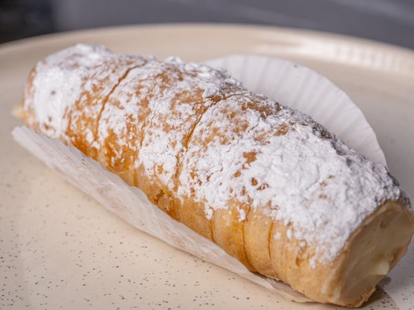 Cannoncino alla crema