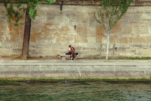 Photo by Valeska Huyskens