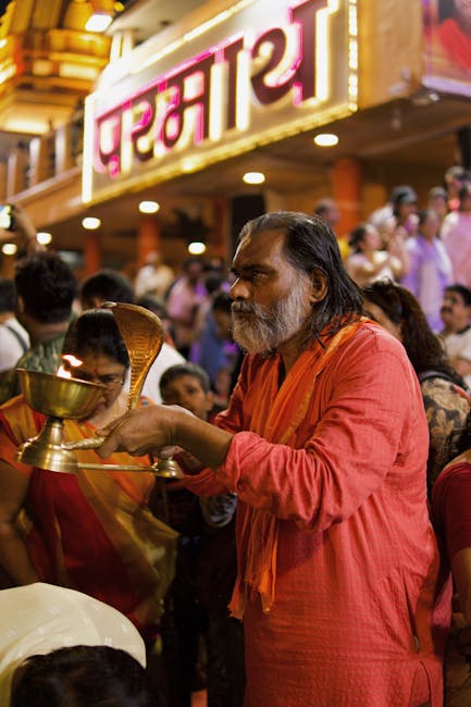 117. Malam 1 Suro: Momen Sakral dan Ritual di Kalangan Masyarakat Jawa 117. Malam 1 Suro: Momen Sakral dan Ritual di Kalangan Masyarakat Jawa