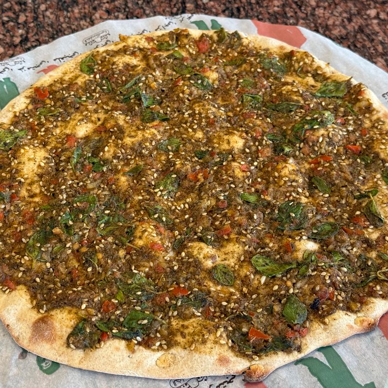Manakish Za'atar (Lebanese Za'atar Flatbread)