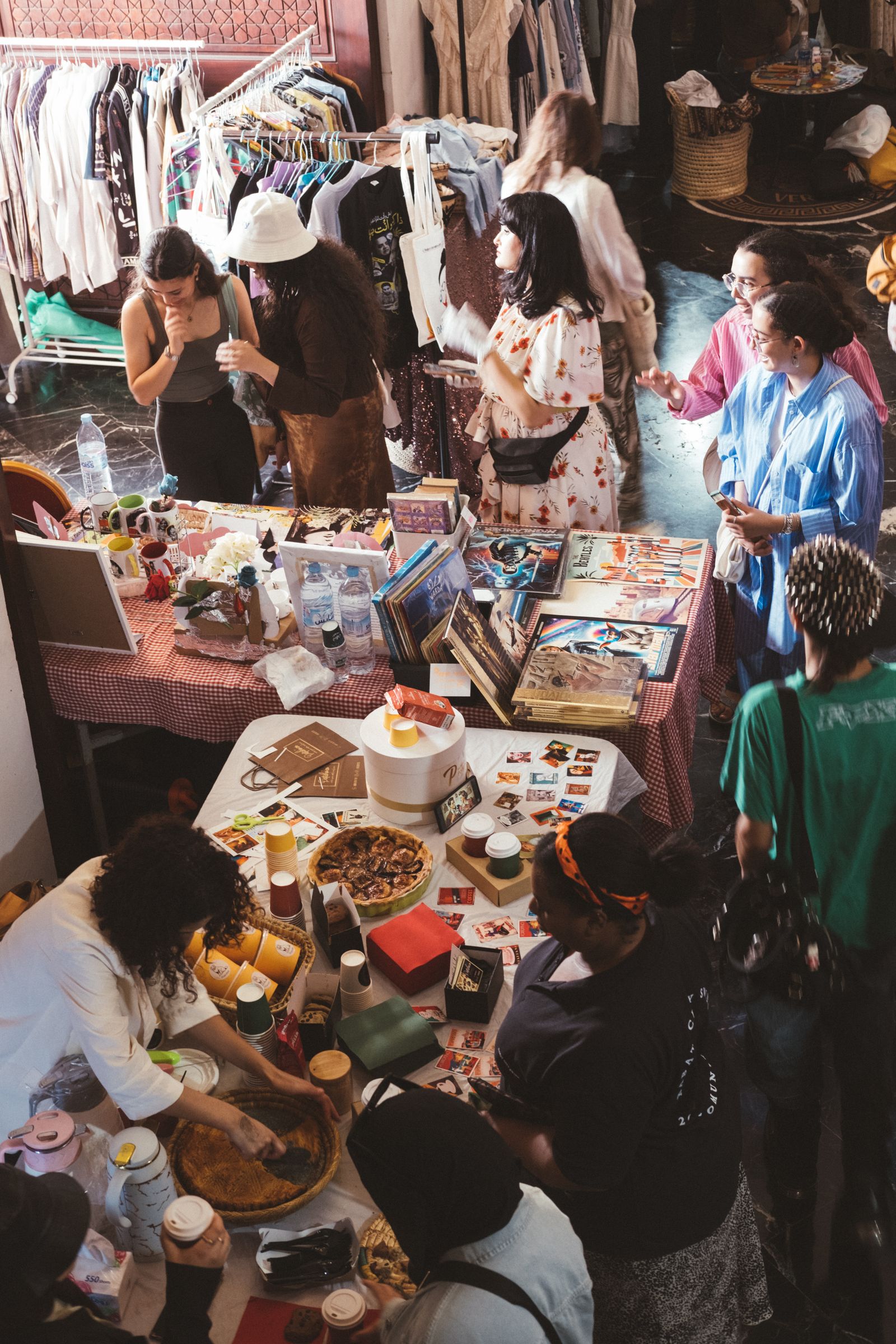 Craft pop-up table with goods on display — Digital Marketing Agency Month to Month vs Annual Contract