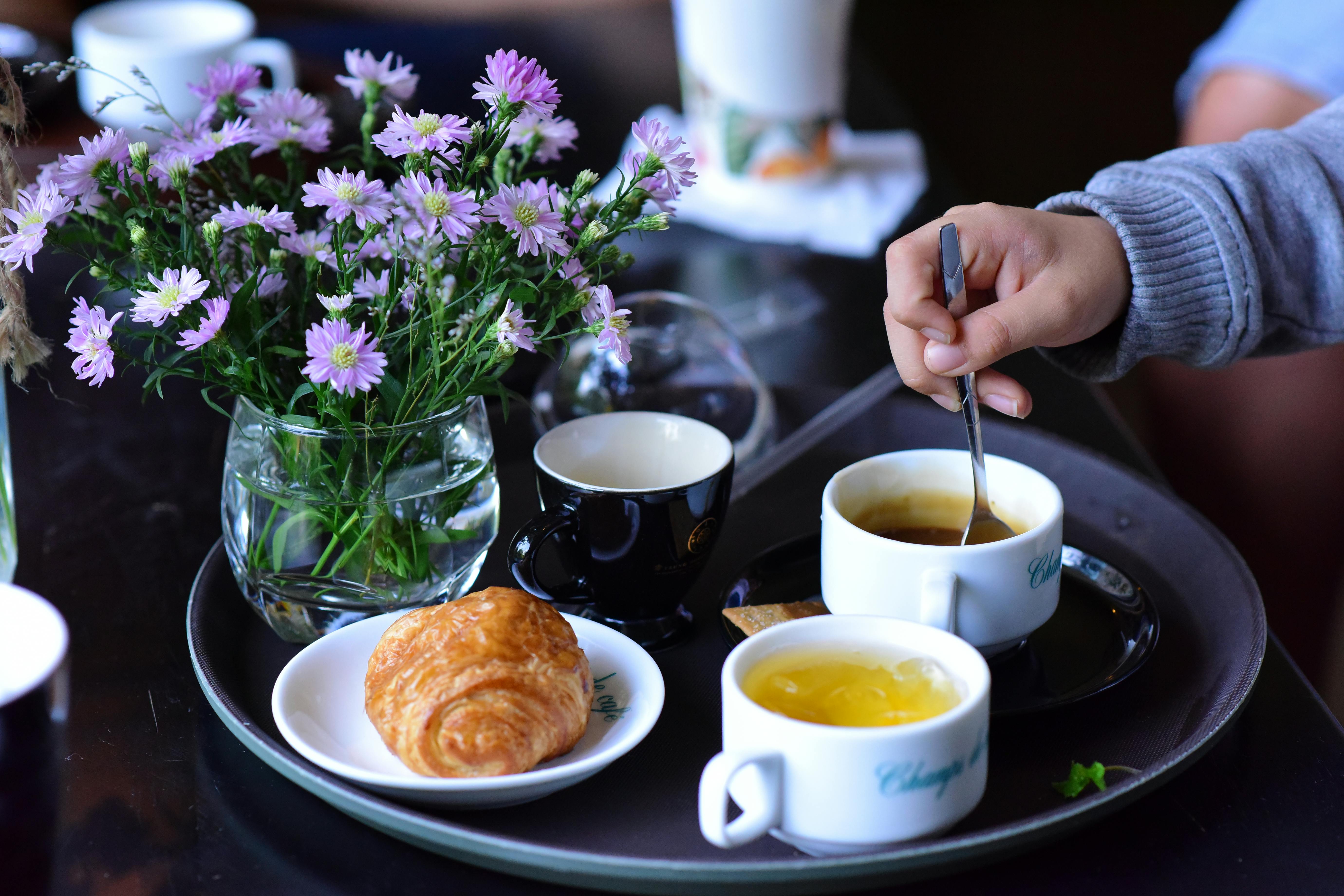 Morning Coffee: Hedge fund gardening leave and the $100m+ job offer. Deutsche Bank's richest ex-trader passed over by Google 