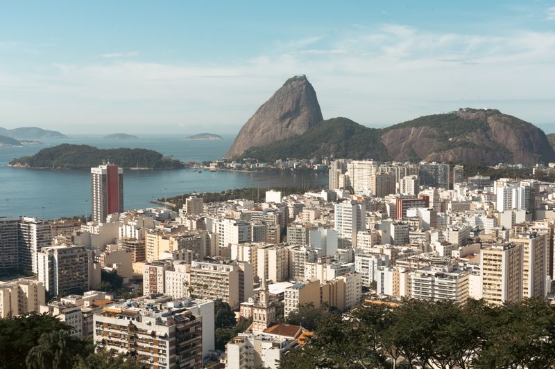 Internet fibra em Rio de Janeiro: melhores bairros e planos