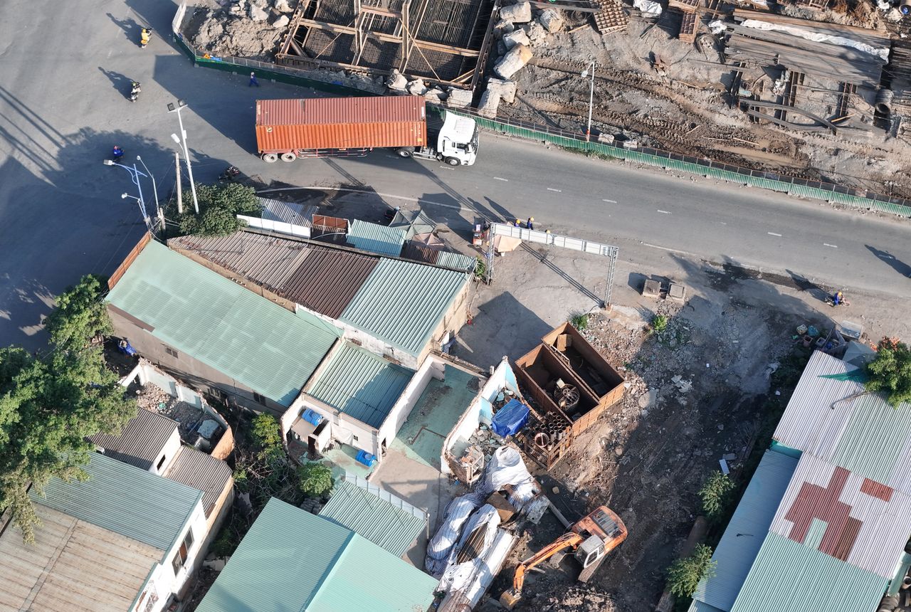 House removals Grain — removals work in progress
