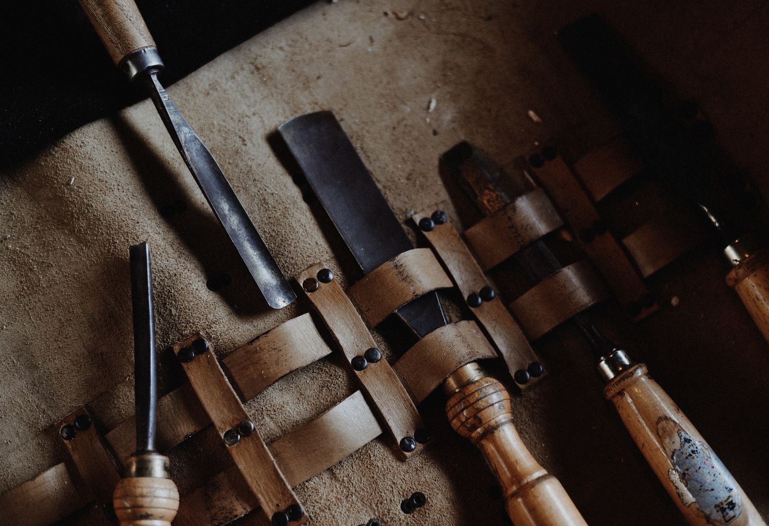 Stanwick — professional packers wrapping and boxing belongings
