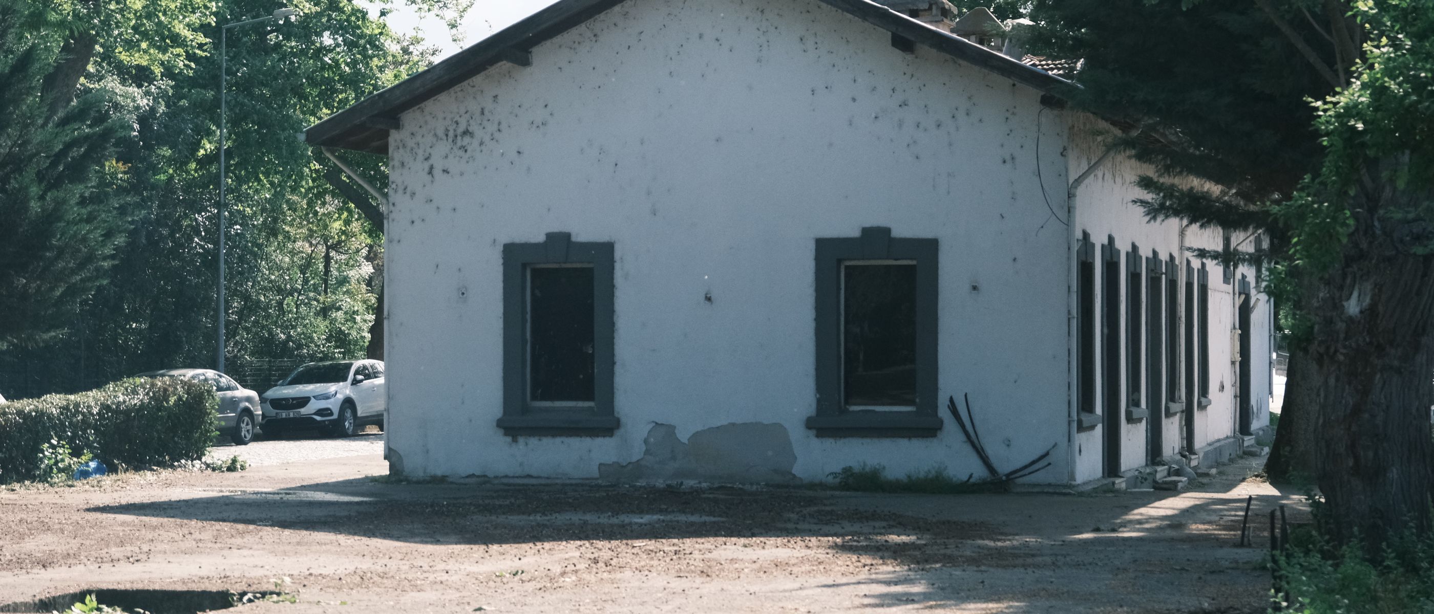House Painting in Bickley — dust sheets down and the room fully protected