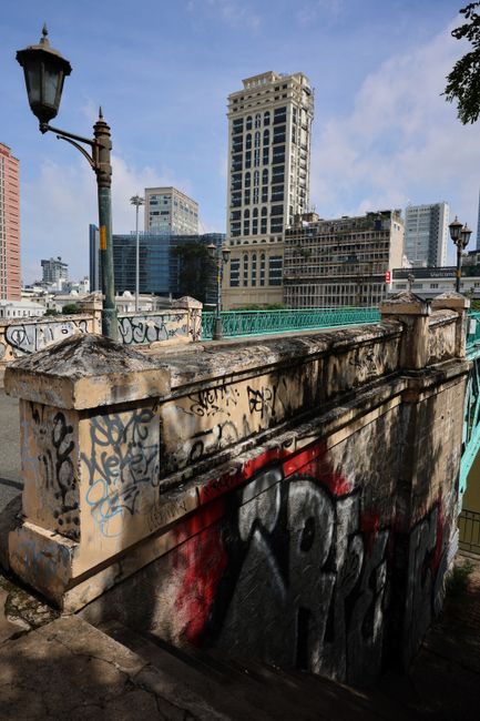 Hari 1: Kuala Lumpur – Sentuhan Modern dan Sejarah Hari 1: Kuala Lumpur – Sentuhan Modern dan Sejarah