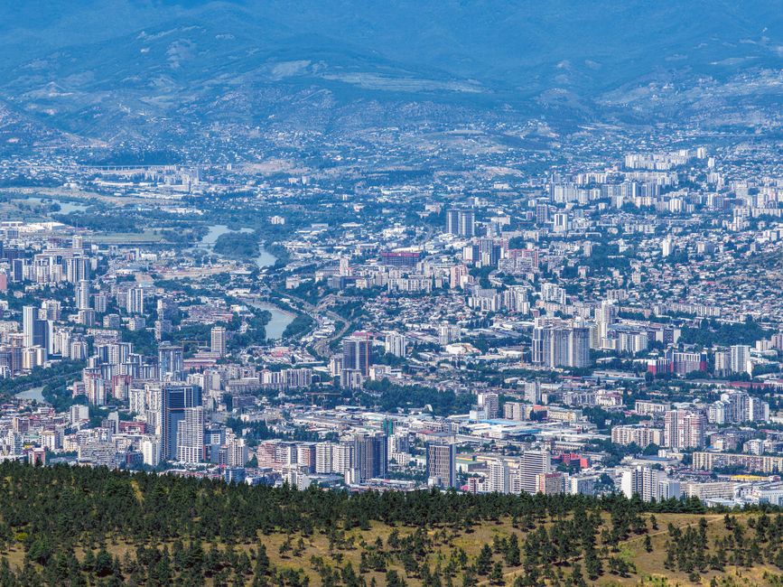 Investiții în piața de locuințe inteligente și proiecte rezidențiale smart din Craiova