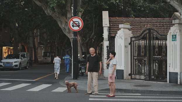 Photo by YIMING TANG