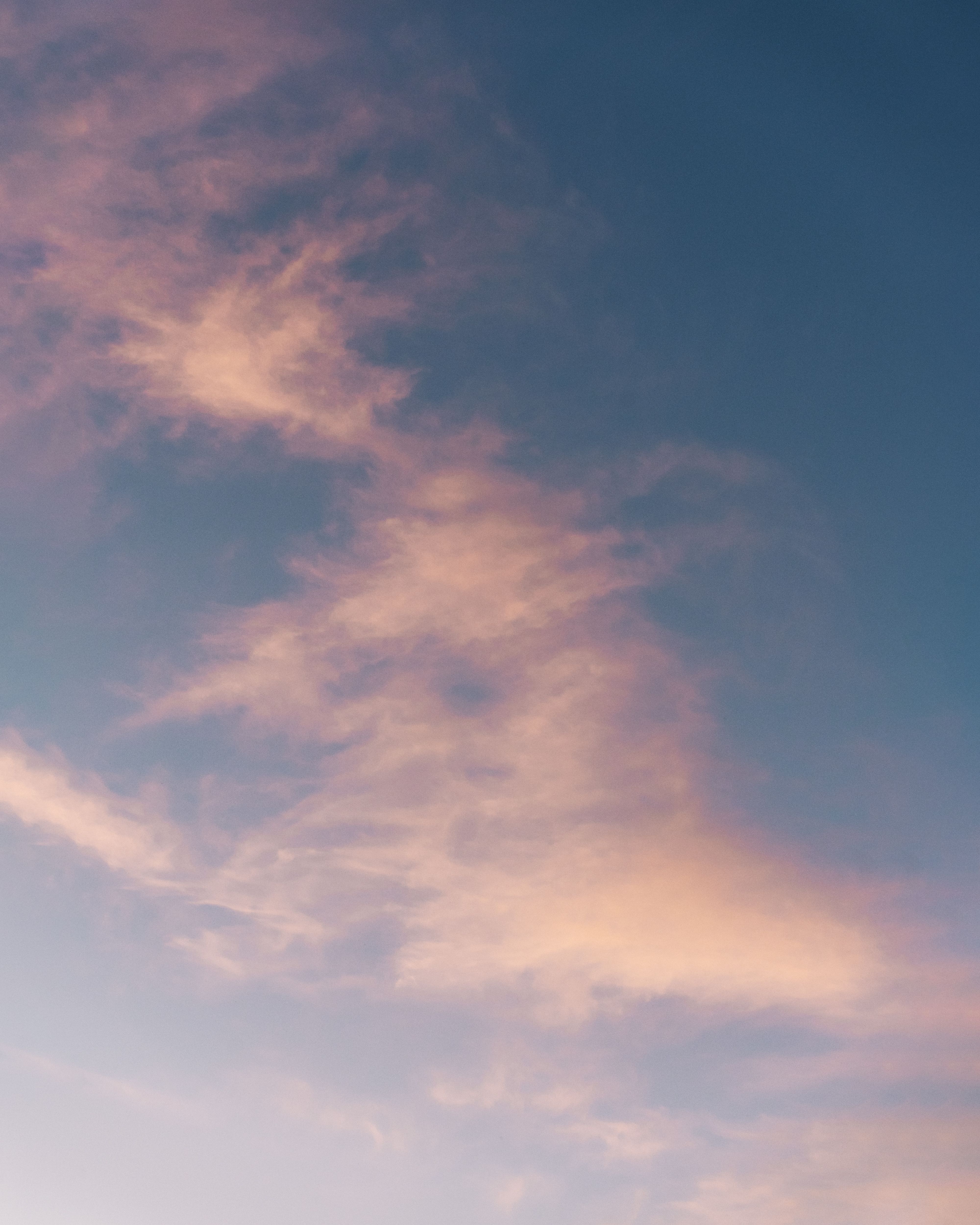 Beautiful Sunset Sky with Soft Pink Clouds · Free Stock Photo