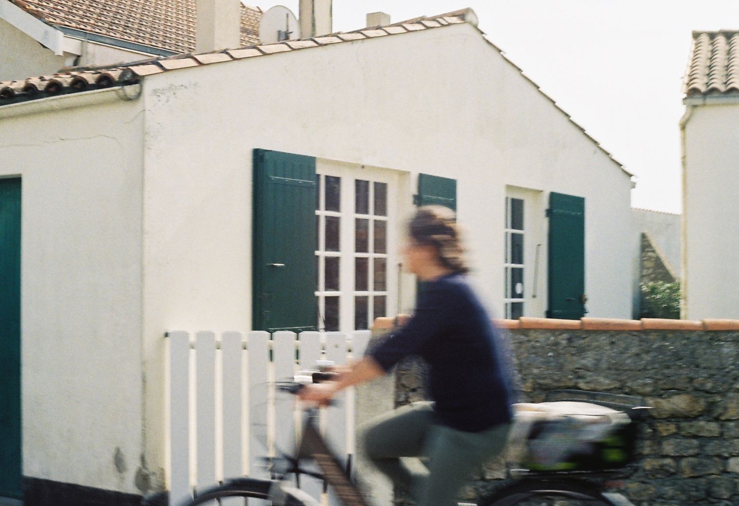 Comrie — professional movers carrying furniture on a house move