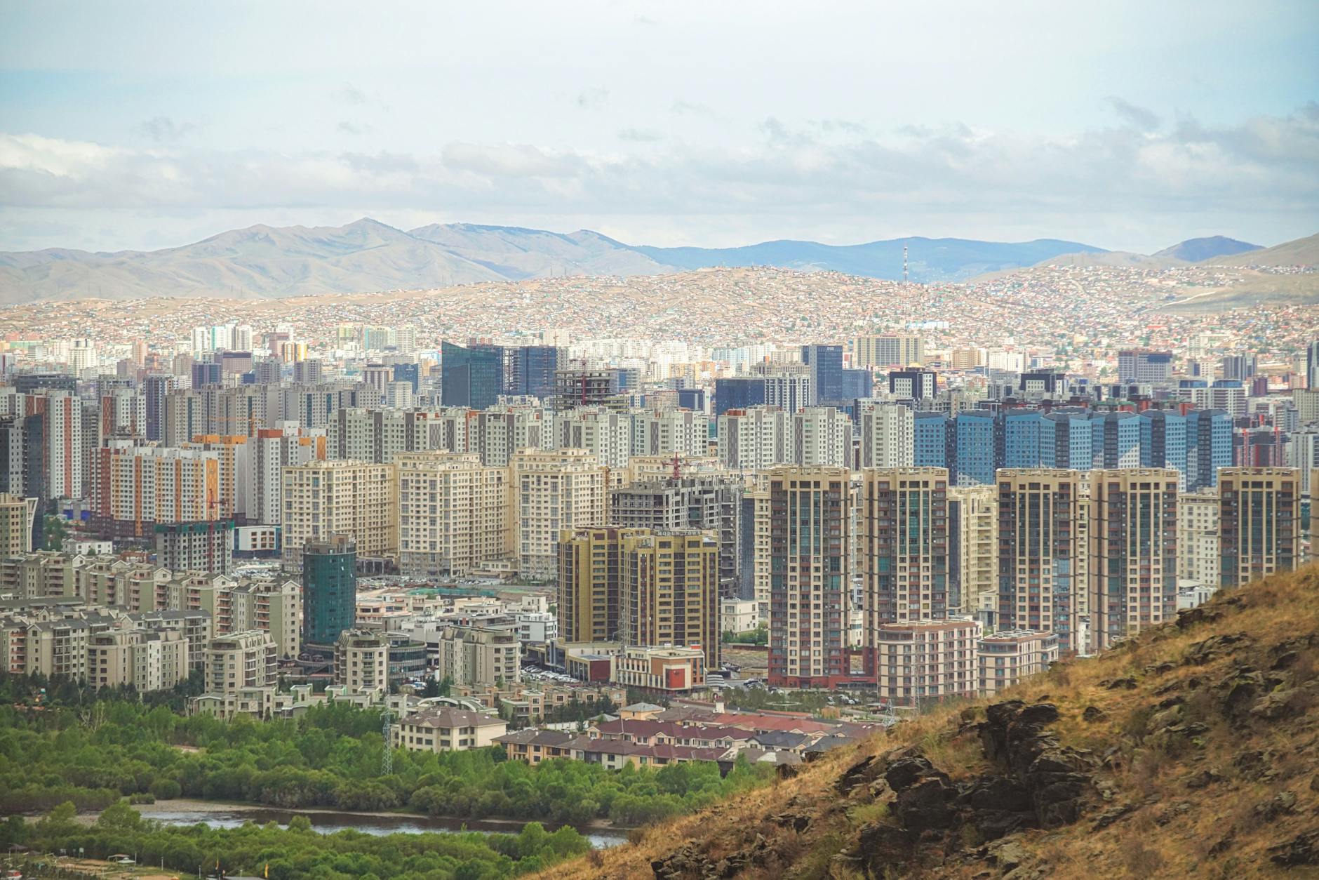 Popular sights in Ulaanbaatar Landmarks in Ulaanbaatar