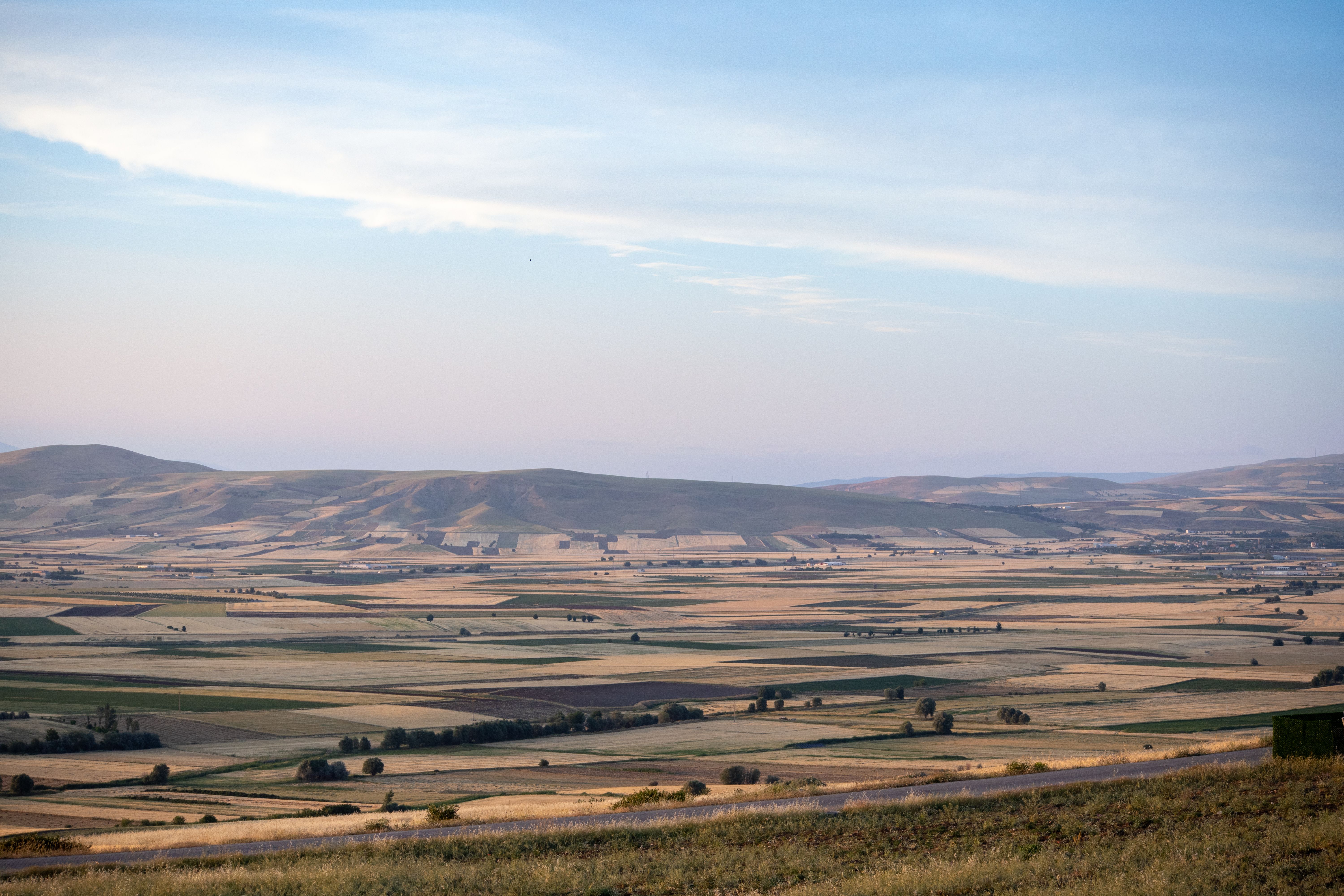 Best Museums and Archaeological Sites in Turkey: A Planning Guide 7 Anatolian plateau Turkey wide landscape dusk warm fading light