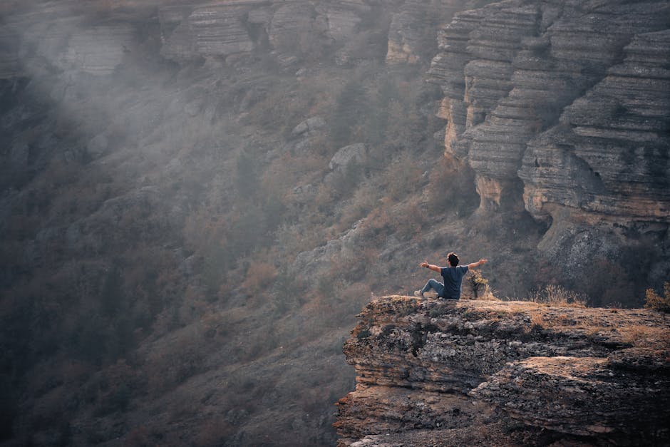 From Loneliness to Bliss: Redefining Solitude as a Pathway to Happiness