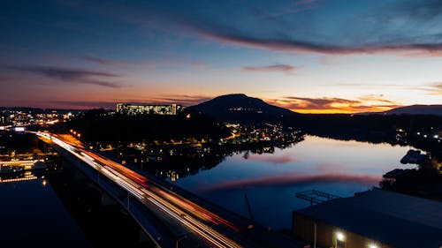 Ilmainen kuvapankkikuva tunnisteilla aikavalotus, ajorata, arkkitehtuuri