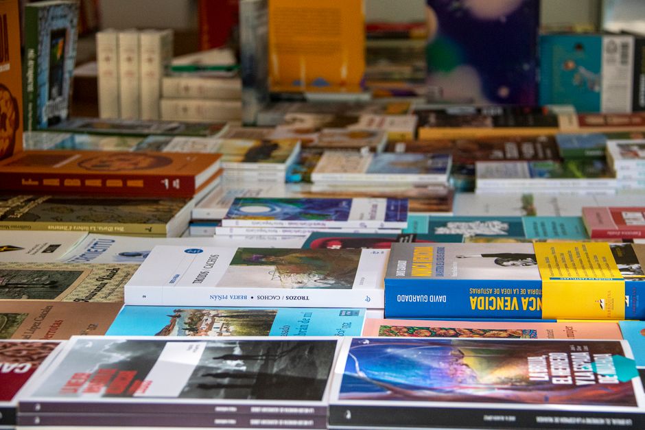 Ultimate Social Media Book Cover Blueprint
