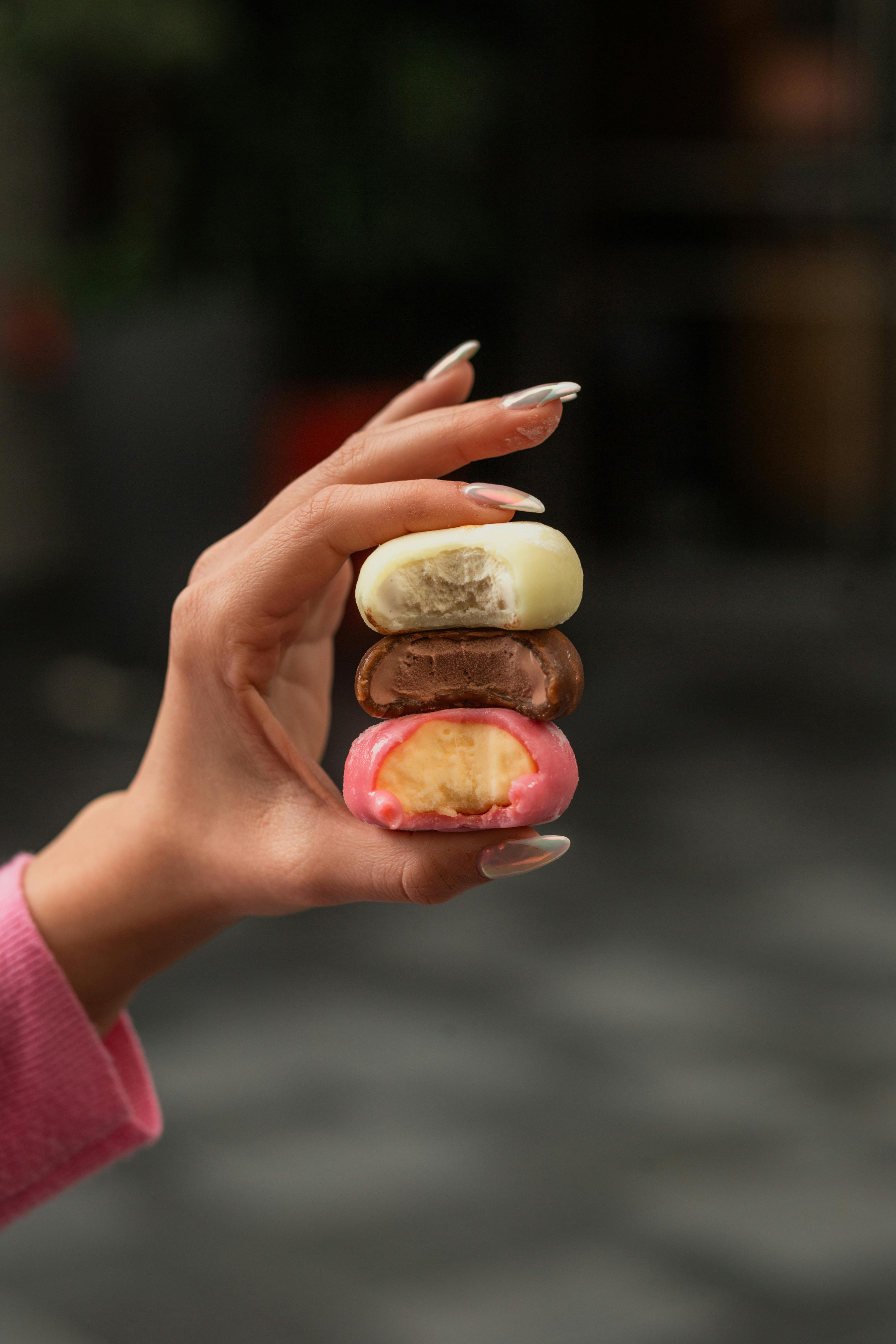 8. Kinako Mochi: Sweet Endings