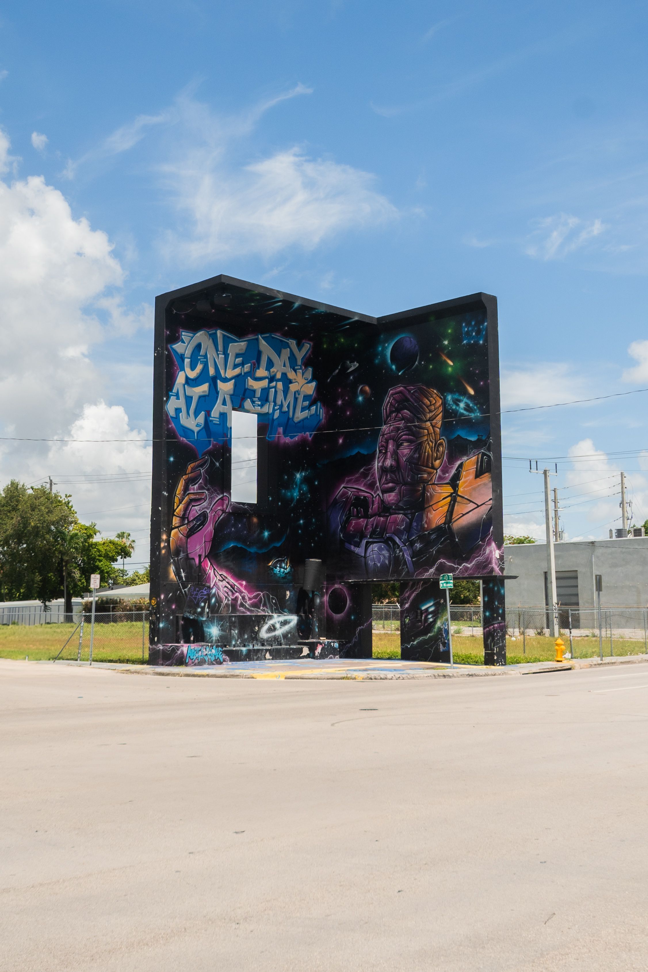 Vibrant Street Art Mural in Urban Setting · Free Stock Photo