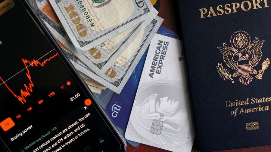 The Real Problem Behind Credit Card Debt Problems