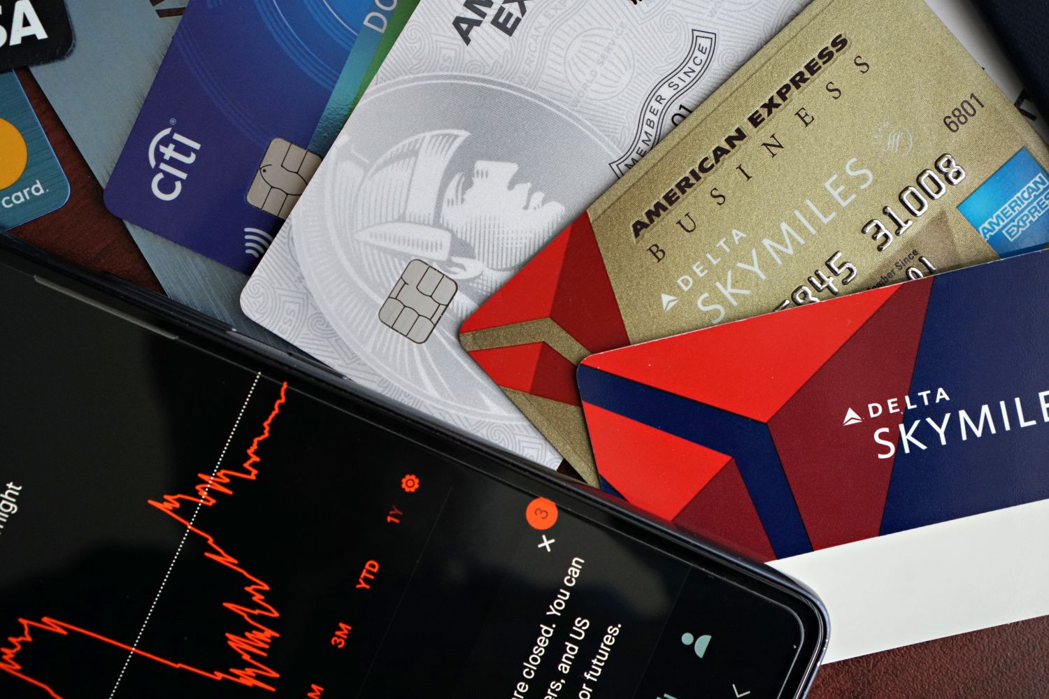 Airbnb's Amex Exclusive Shuts a Door Vrbo Was Opening