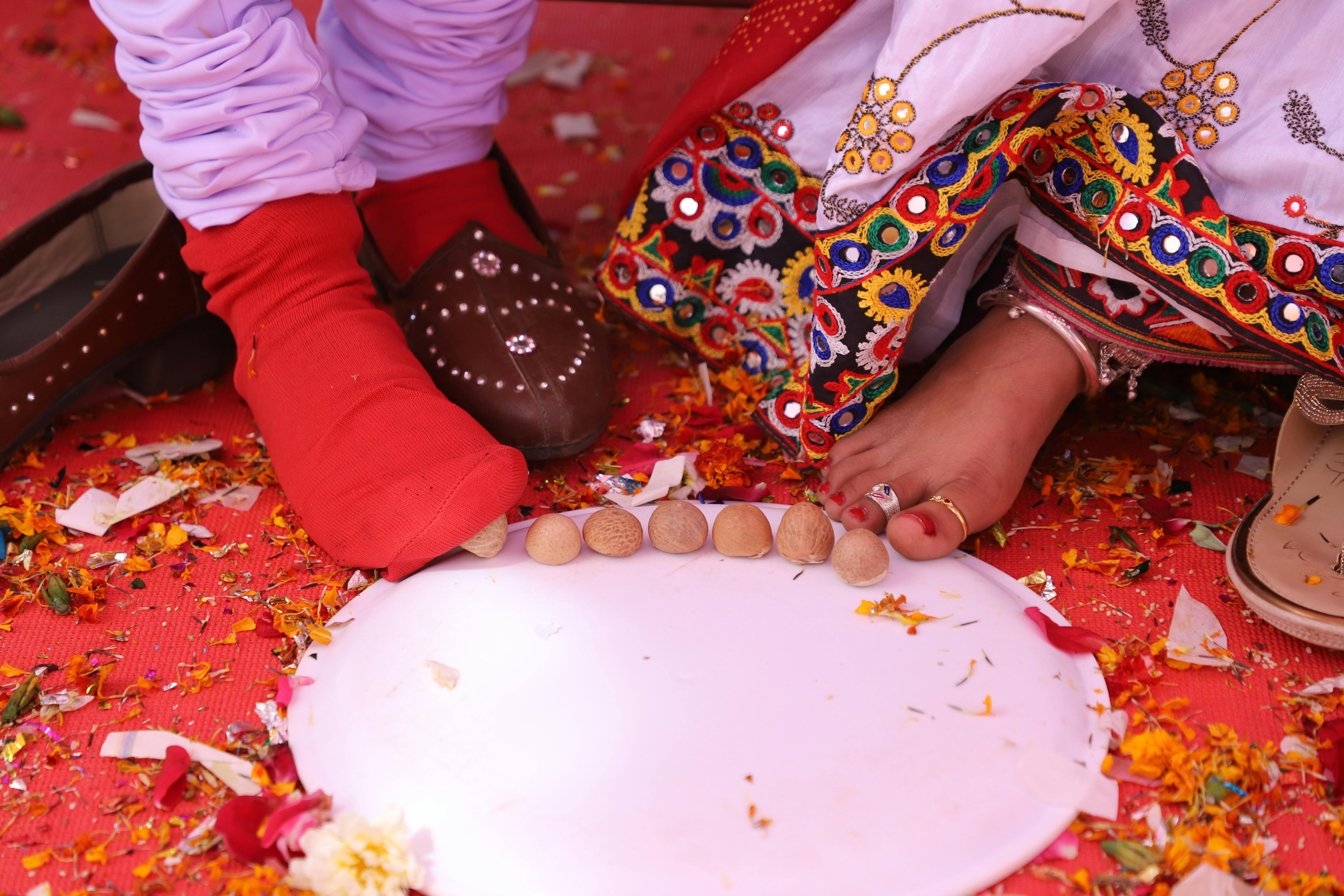 Personalized Ceremonies and Cultural Traditions: A Guide to Creating Meaningful Celebrations