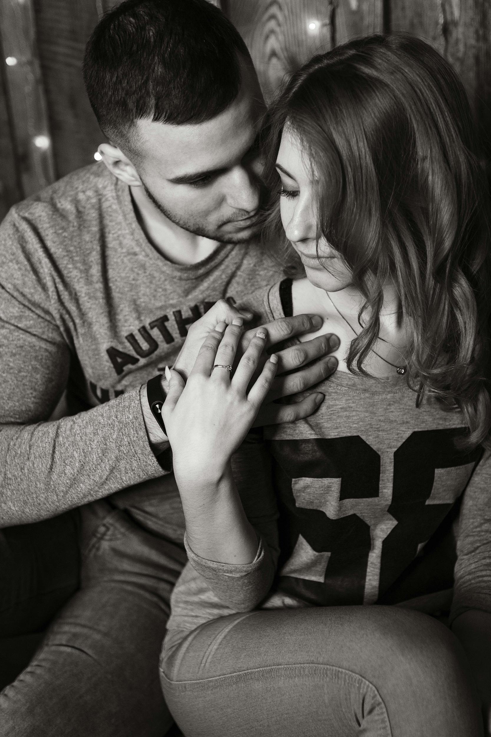 40 Gambar Black and White Love Couple Hd Wallpapers terbaru 2020