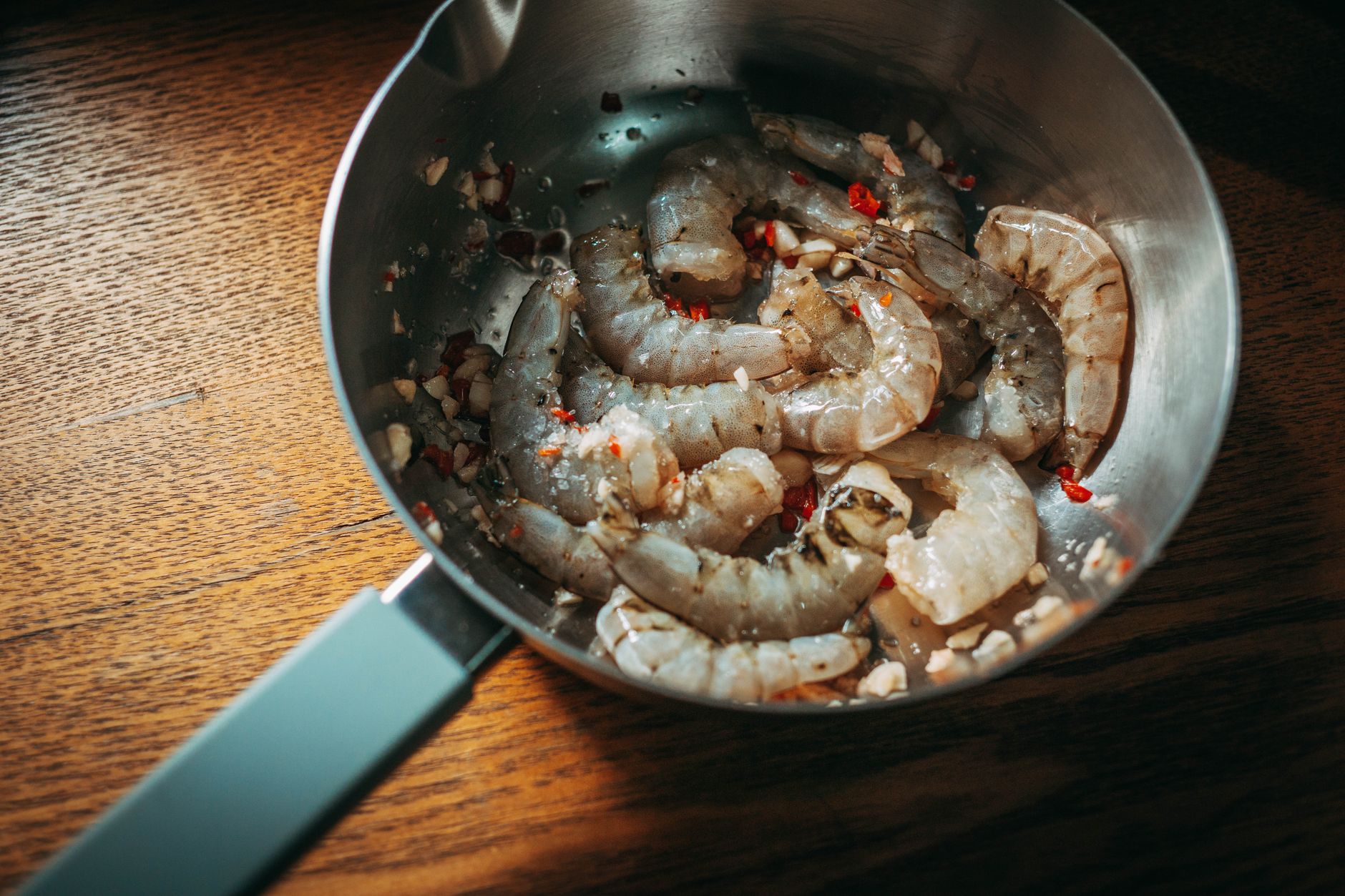 Creamy shrimp and grits garnished with parsley