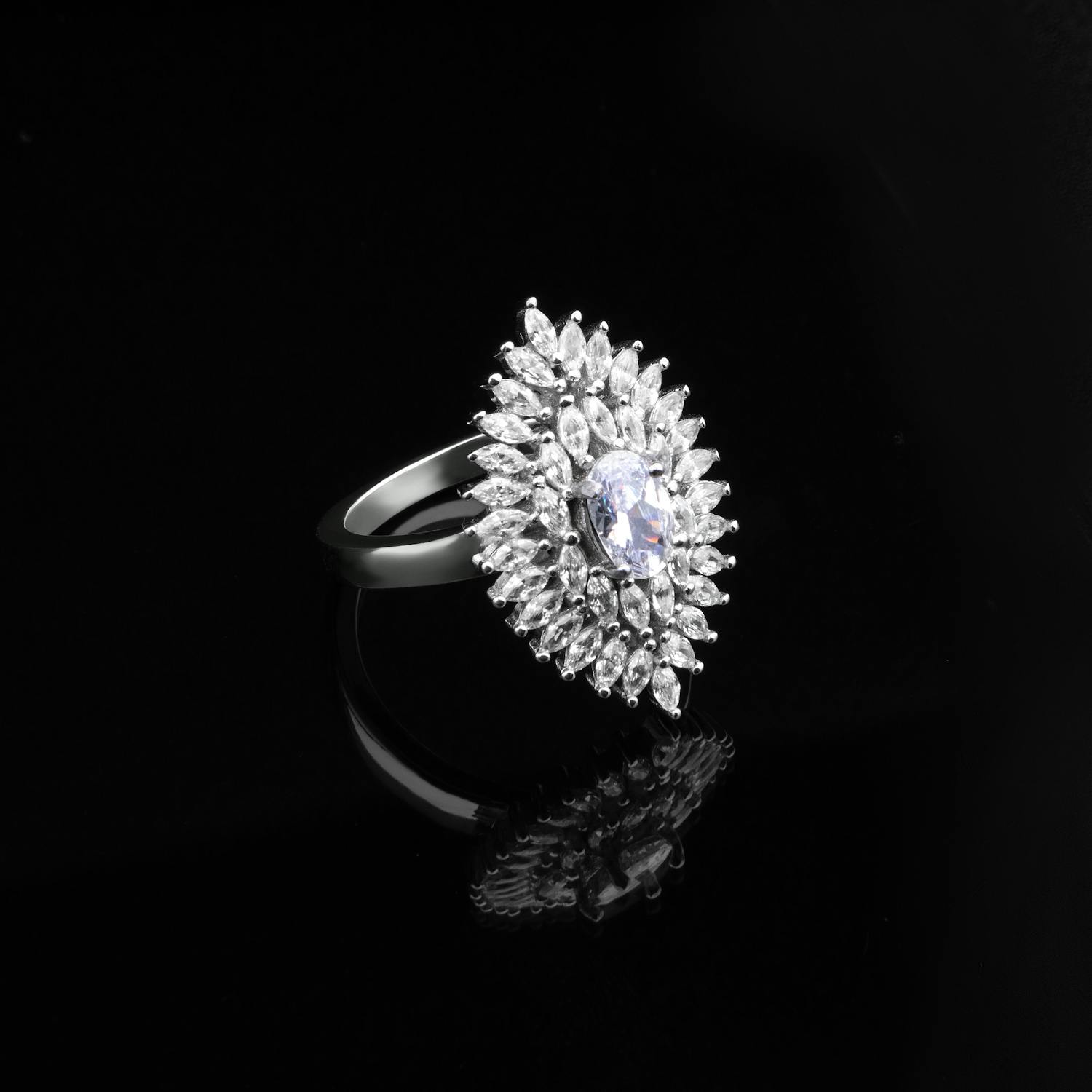 Exclusive high jewelry diamond design