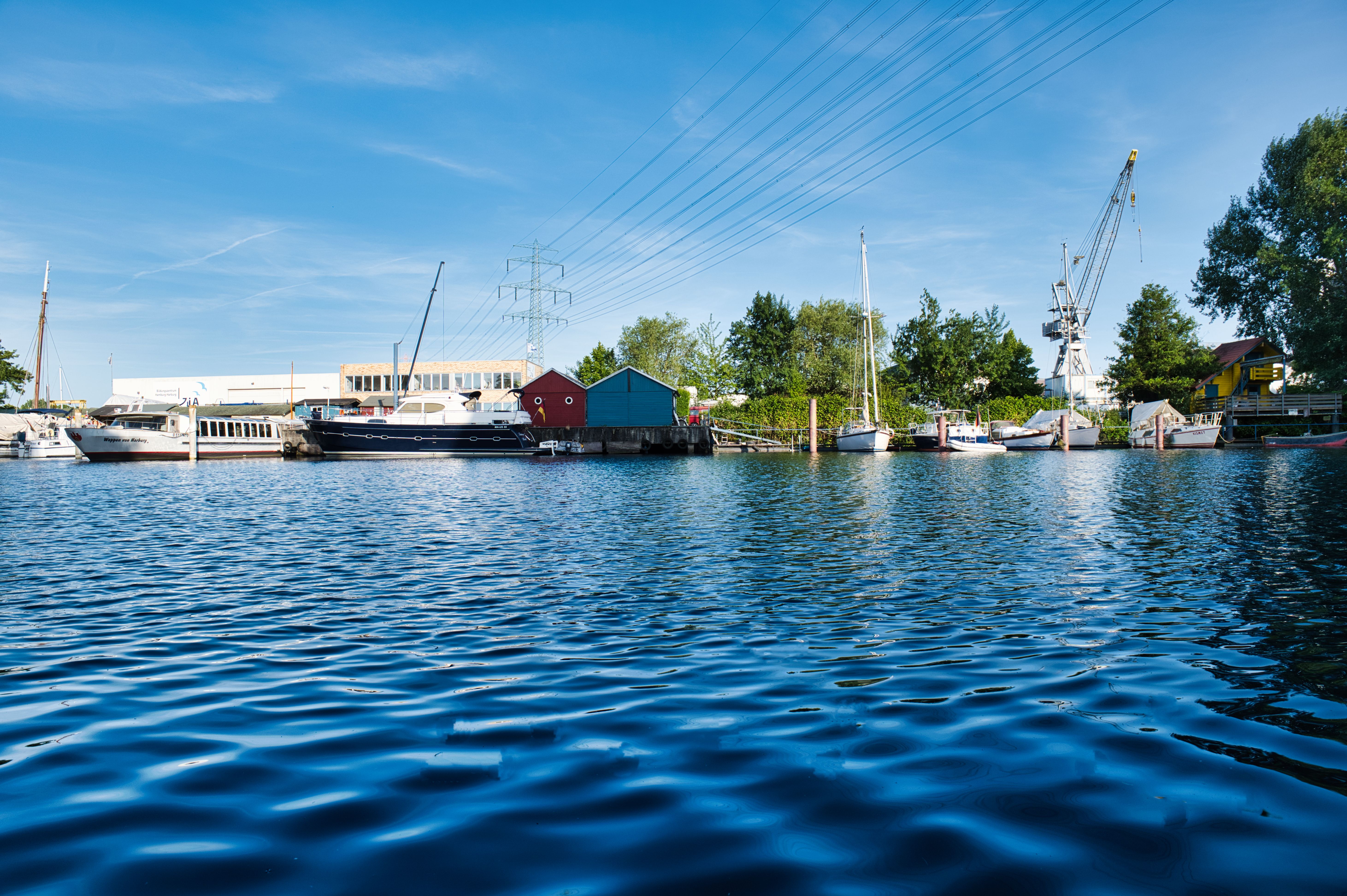 Scenic Harbor with Boats and Blue Water · Free Stock Photo