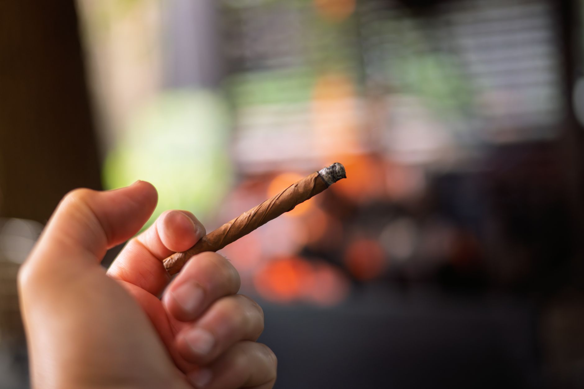 Slim vs Mini vs Dry vs Chew Bags: Which Nicotine Pouch Format Is Right for You?