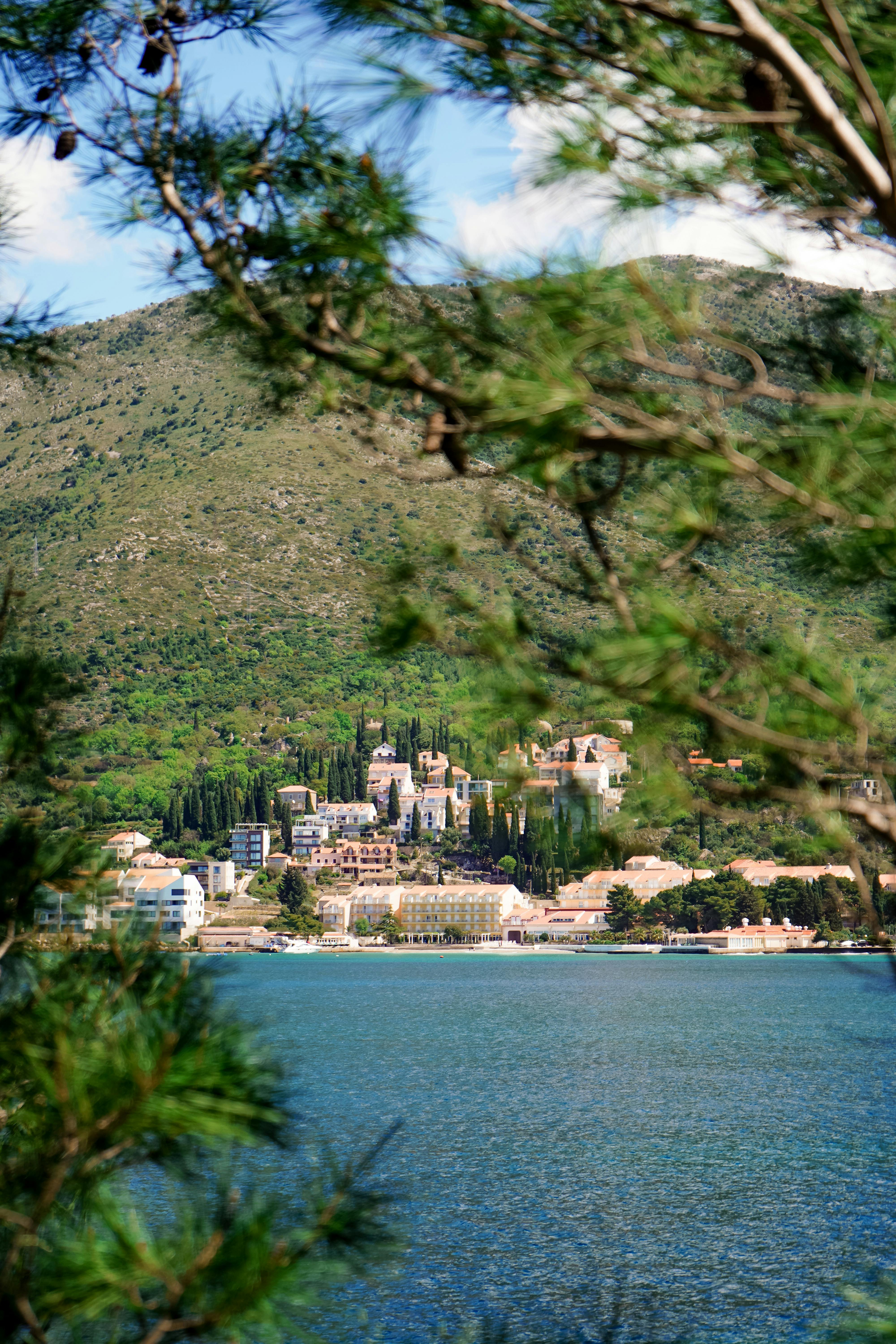 Candidasa Tranquil Coastal Town and Island Access