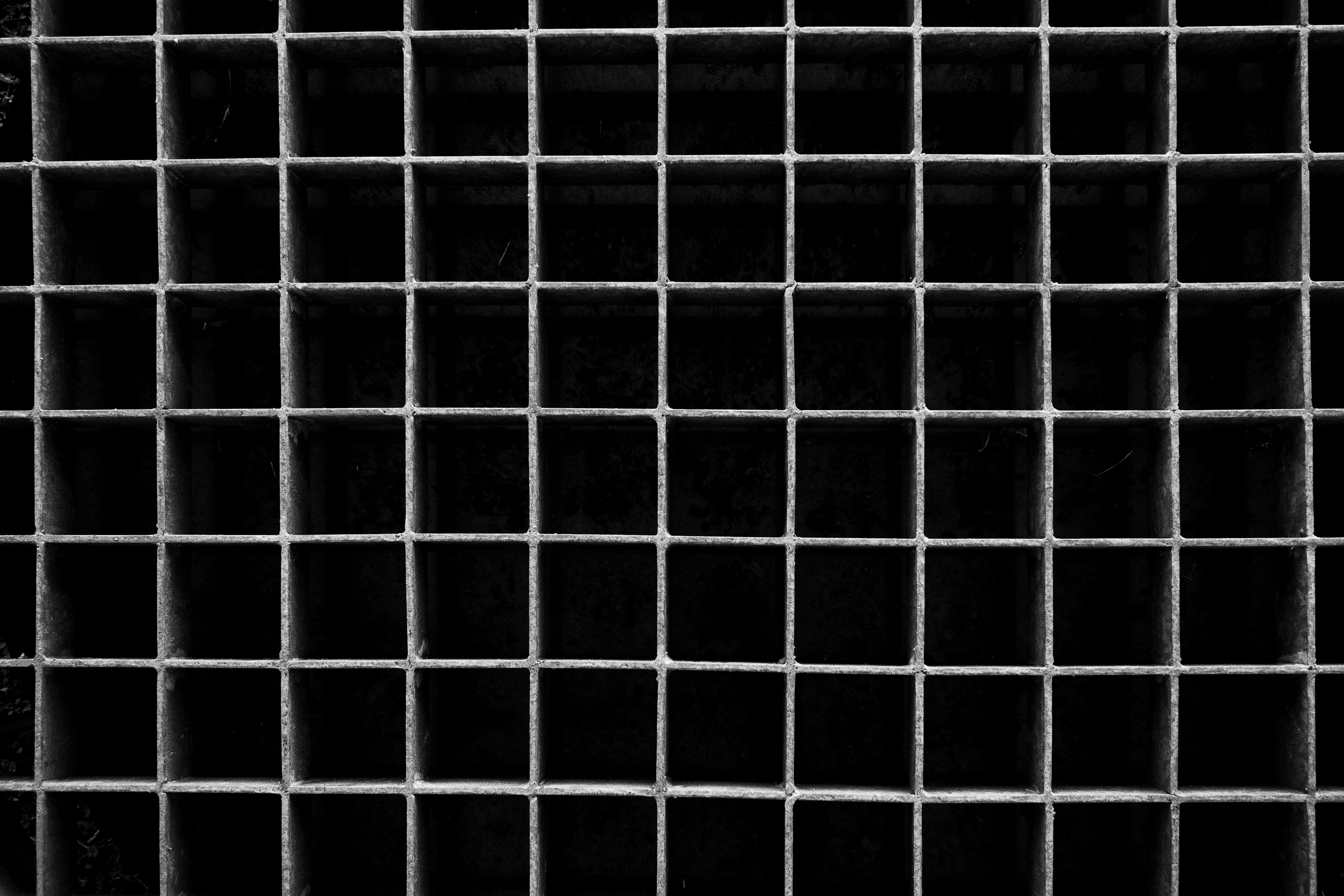 Abstract Black and White Grid Pattern in Buenos Aires · Free Stock Photo