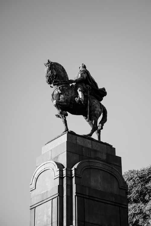 Free A black and white photo of an equestrian statue in Buenos Aires, Argentina. Stock Photo