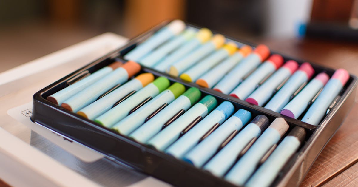 Les fournitures essentielles pour le dessin au pastel