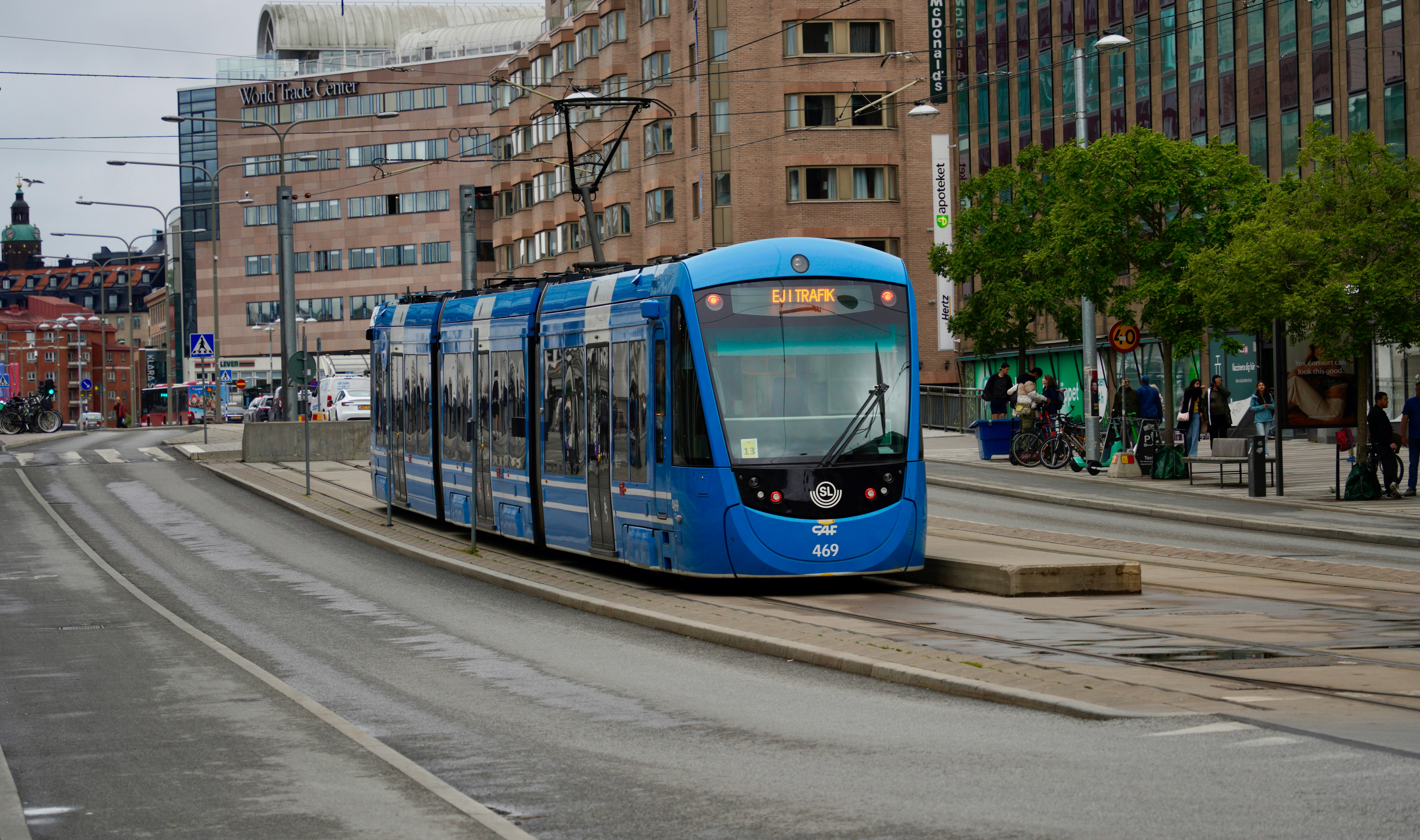 Electric Microliner Makes Pitch To Be a Travel Disruptor — Photo by Damir K . on Pexels