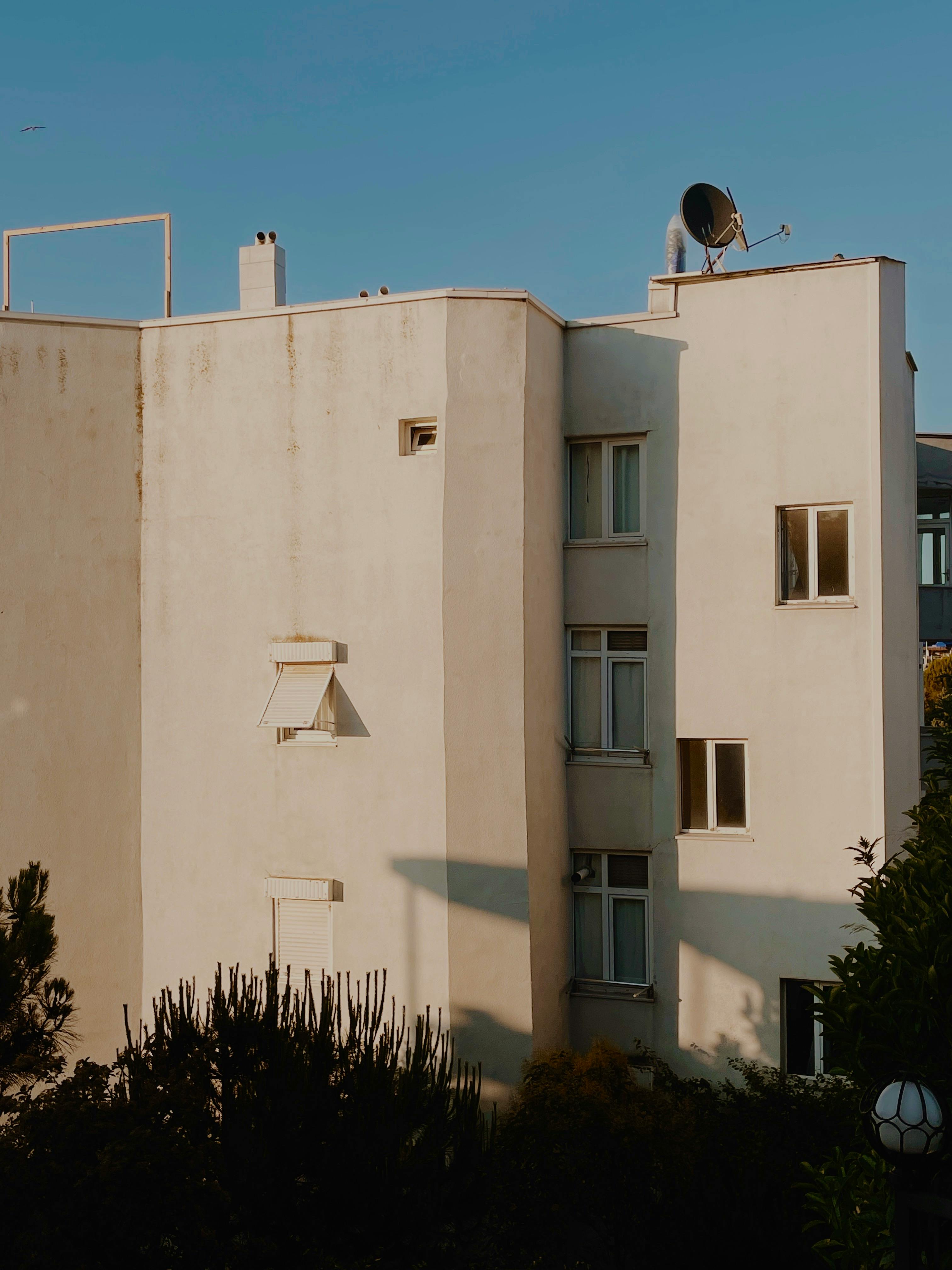 Cable or Satellite best options