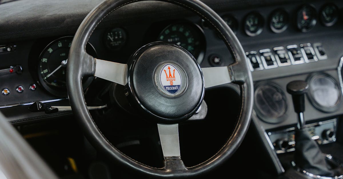 Профессиональные студийные фотографии автомобилей