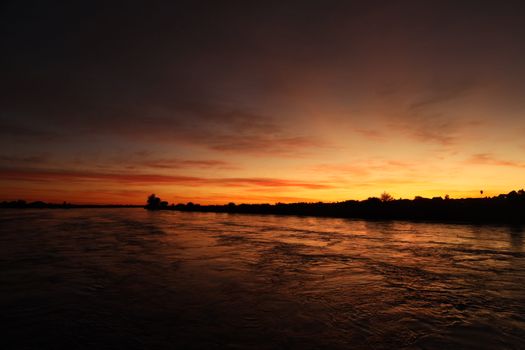 Zambezi sunset cruise — Victoria Falls