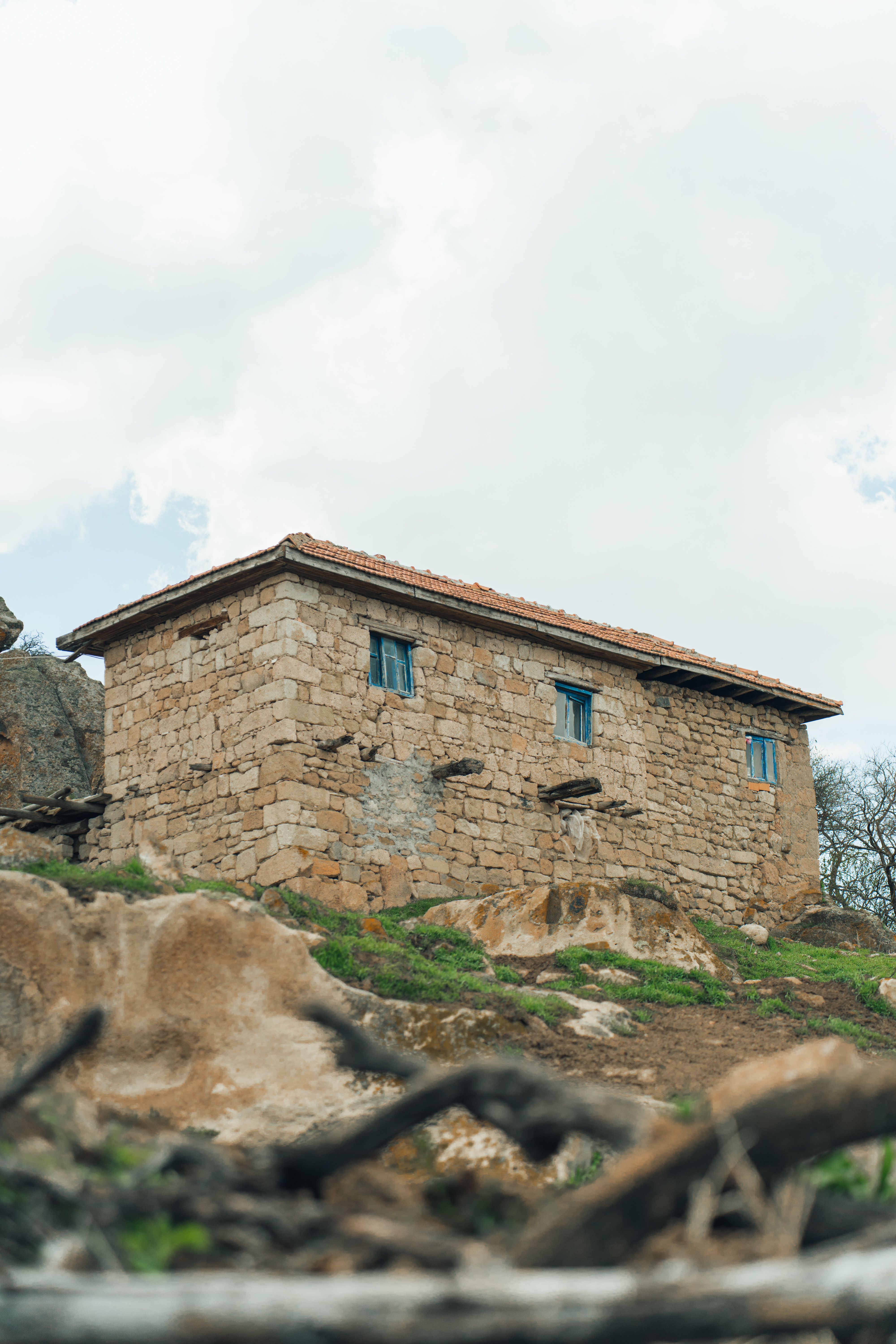 Rustic Stone House on Hillside in Rural Turkey · Free Stock Photo